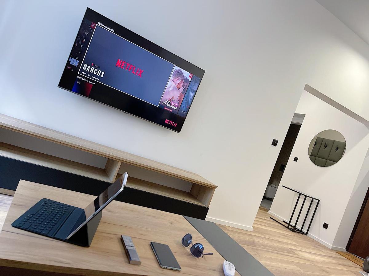 Polonia Art Apartments In The City Center カトヴィツェ エクステリア 写真