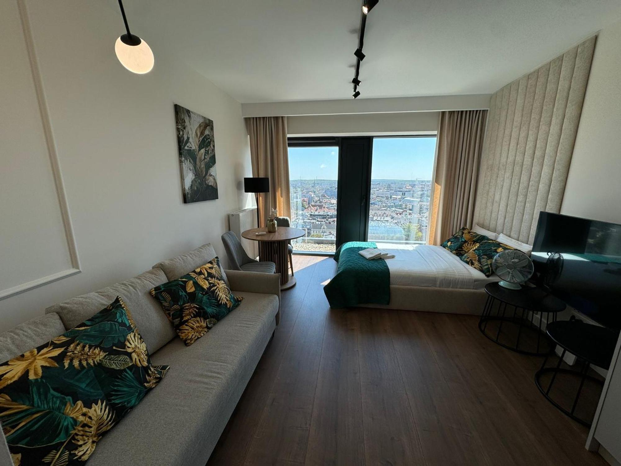 Polonia Art Apartments In The City Center カトヴィツェ エクステリア 写真